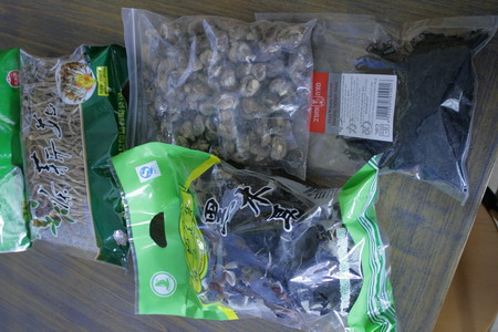 dried_mushrooms_fungus_seaweed.jpg